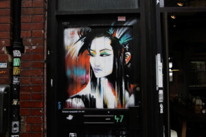 street-art-londres-geisha