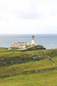 lighthouse-isle-of-skye-ecosse
